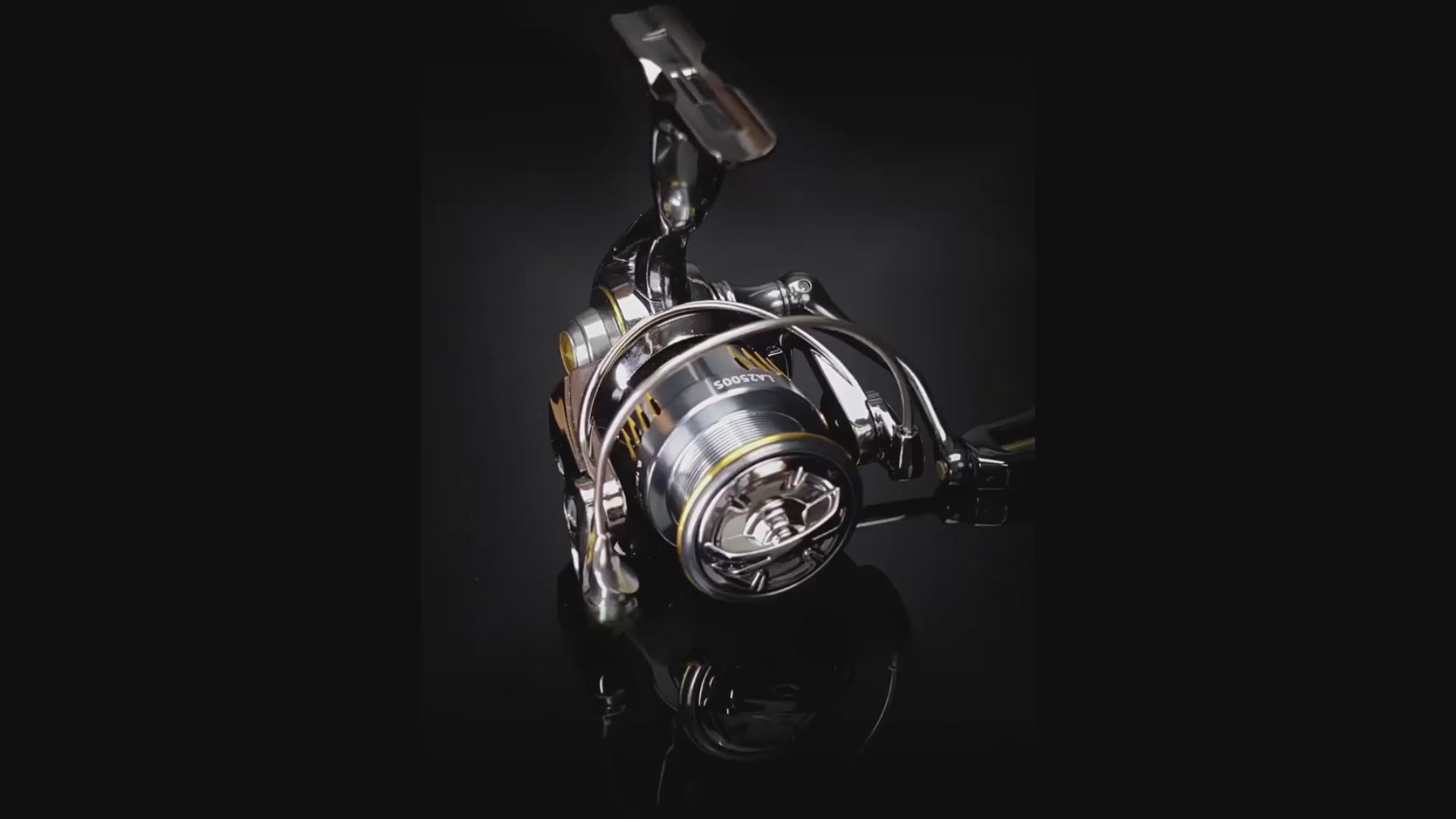 Luremyth 164g Carbon Fiber Lure Spinning Reel – Lightweight, Shallow Spool, Long Cast, Screw-In Design